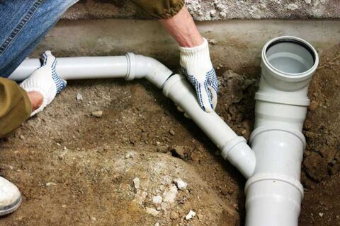 Trenchless waterline replacement